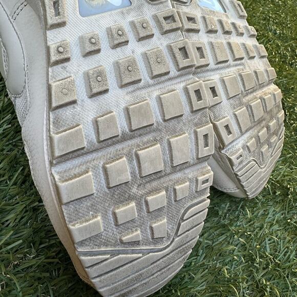 Nike Air Max Command Women’s Grey White Retro Low Top Lace Up Sneakers Sz 9 - Picture 11 of 12